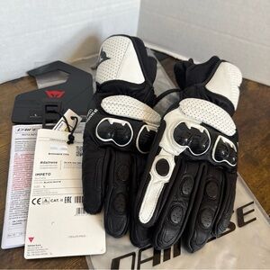 Dainese Impeto Mens Leather Motorcycle Gloves Black/White Size XS NEW